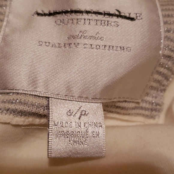 Sweater - Picture 5 of 8